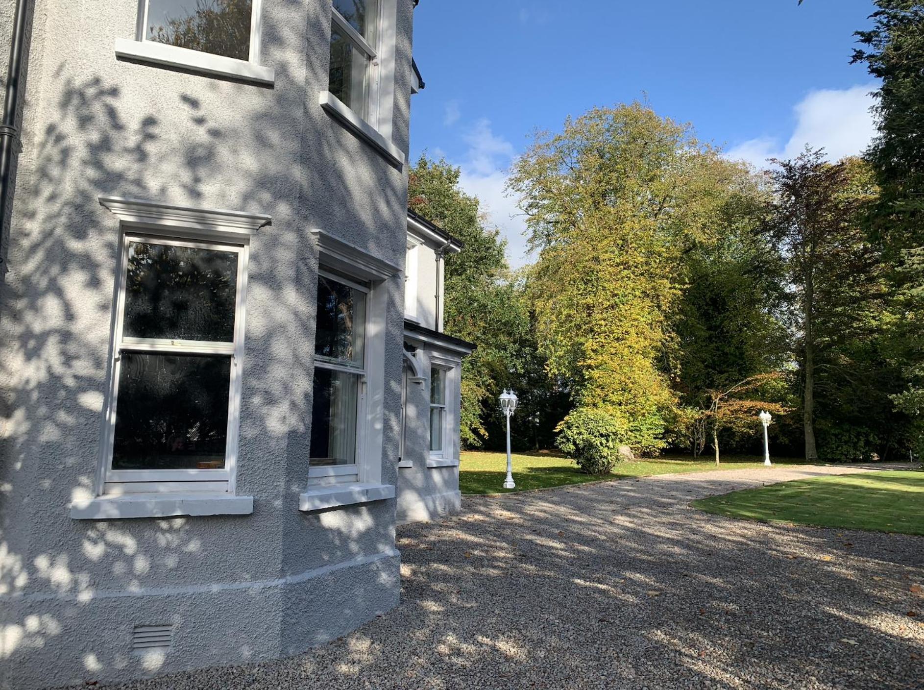 Luxury Accommodation In County Antrim With Riverside Hot Tub Kells Eksteriør bilde