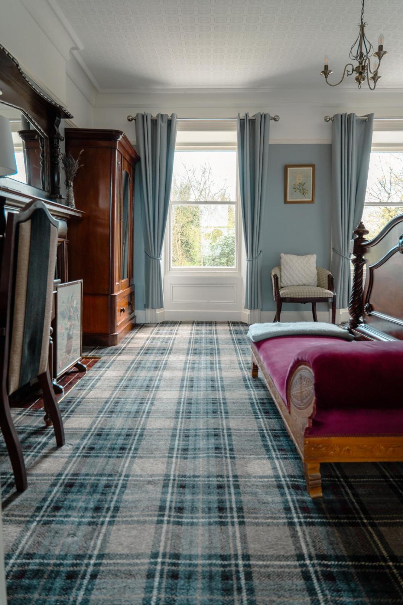 Luxury Accommodation In County Antrim With Riverside Hot Tub Kells Eksteriør bilde